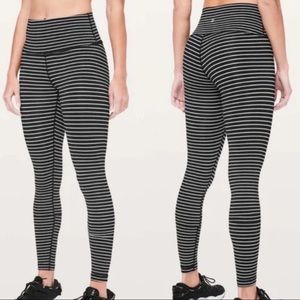 Lululemon Wunder Under High-Rise Tight *Luxtreme 28" Parallel Stripe Black White